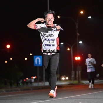 Runner Photo 7635619