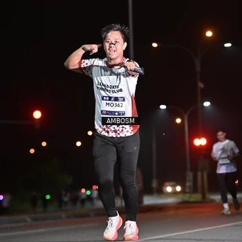 Runner Photo 7635622