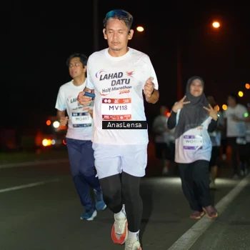 Runner Photo 7635624