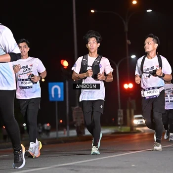 Runner Photo 7635641