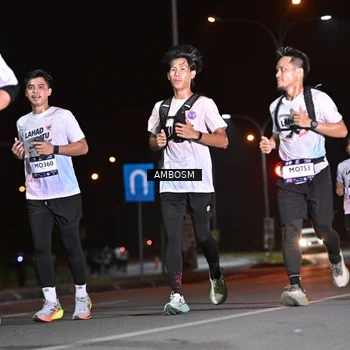 Runner Photo 7635642