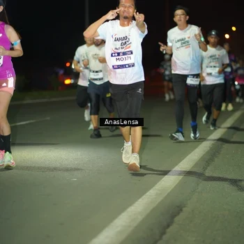 Runner Photo 7635649