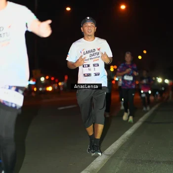 Runner Photo 7635667