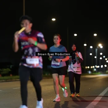 Runner Photo 7635678
