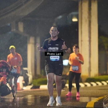Runner Photo 7635696