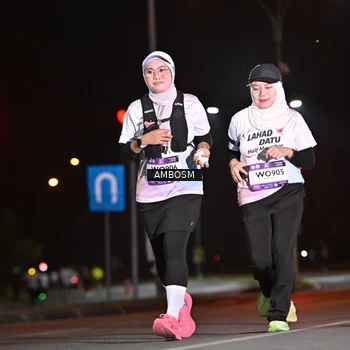 Runner Photo 7635697