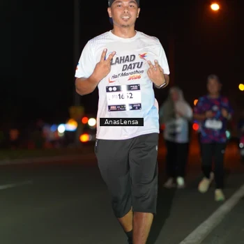 Runner Photo 7635712