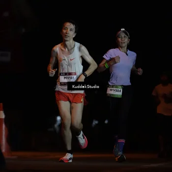 Runner Photo 7635713