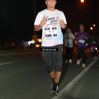 Runner Photo 7635715