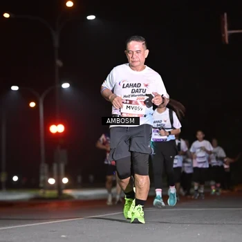 Runner Photo 7635719