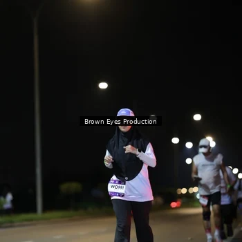 Runner Photo 7635732