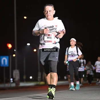 Runner Photo 7635733