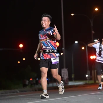 Runner Photo 7635751
