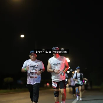 Runner Photo 7635759