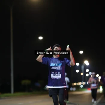 Runner Photo 7635774