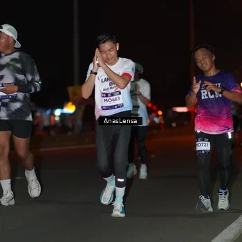 Runner Photo 7635778