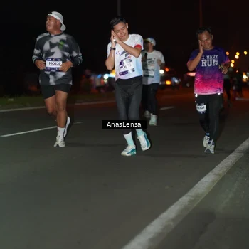 Runner Photo 7635798