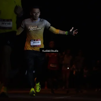 Runner Photo 7635805