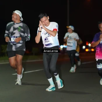 Runner Photo 7635808