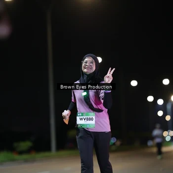 Runner Photo 7635810
