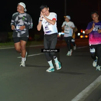 Runner Photo 7635816