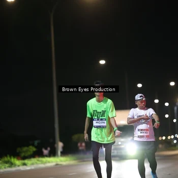 Runner Photo 7635833