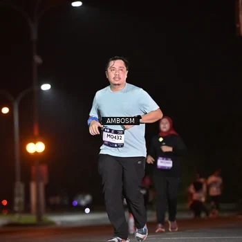 Runner Photo 7635850