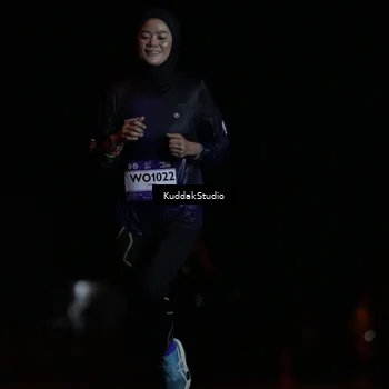 Runner Photo 7635925