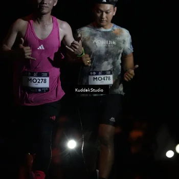 Runner Photo 7635947