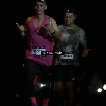 Runner Photo 7635952