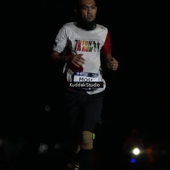 Runner Photo 7635968