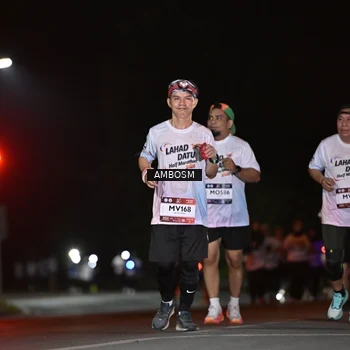 Runner Photo 7635982