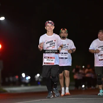 Runner Photo 7636004