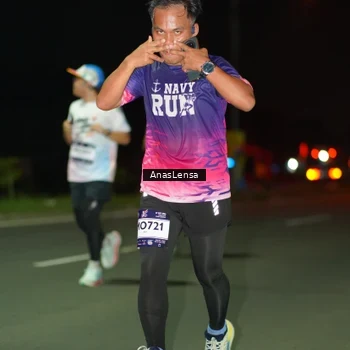 Runner Photo 7636007