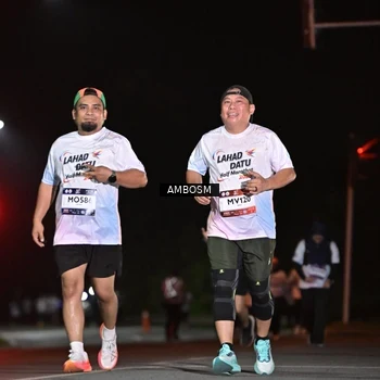 Runner Photo 7636017
