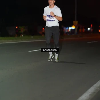 Runner Photo 7636025