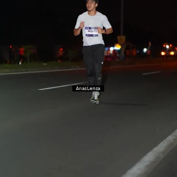 Runner Photo 7636026