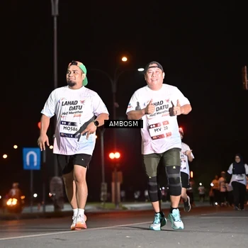 Runner Photo 7636027