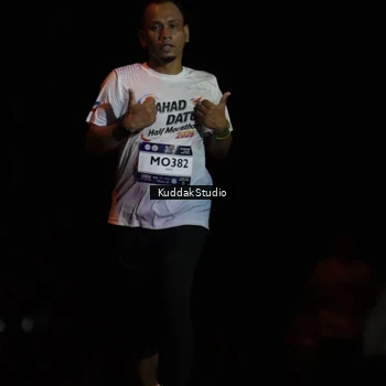 Runner Photo 7636039