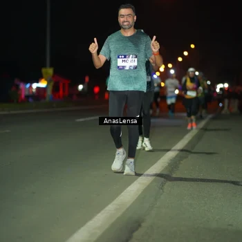 Runner Photo 7636041