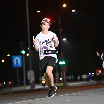 Runner Photo 7636054