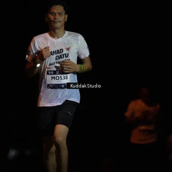 Runner Photo 7636061