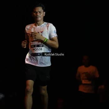 Runner Photo 7636064