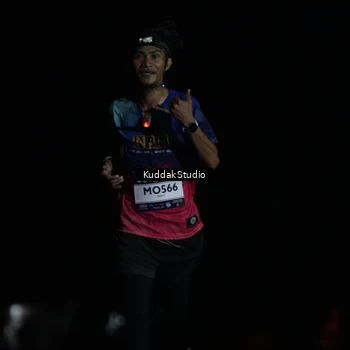Runner Photo 7636079