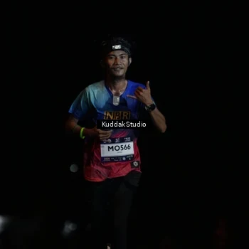 Runner Photo 7636081