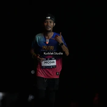 Runner Photo 7636083