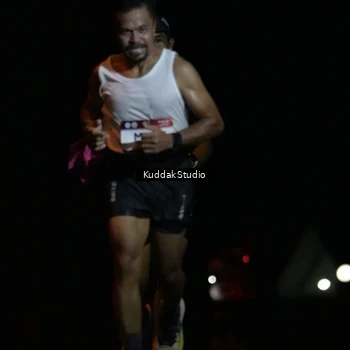 Runner Photo 7636104