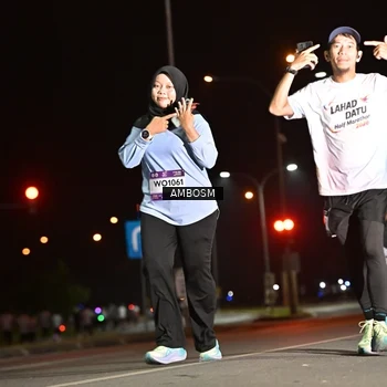 Runner Photo 7636143