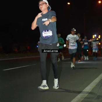 Runner Photo 7636145