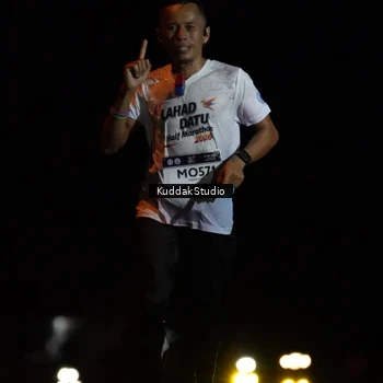 Runner Photo 7636161